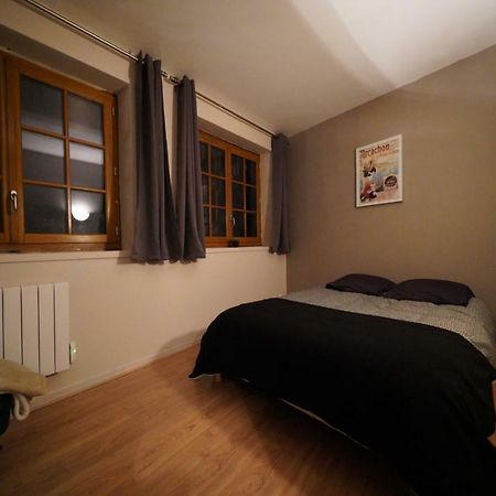 Appartement place du vieux marché Ruan Exterior foto